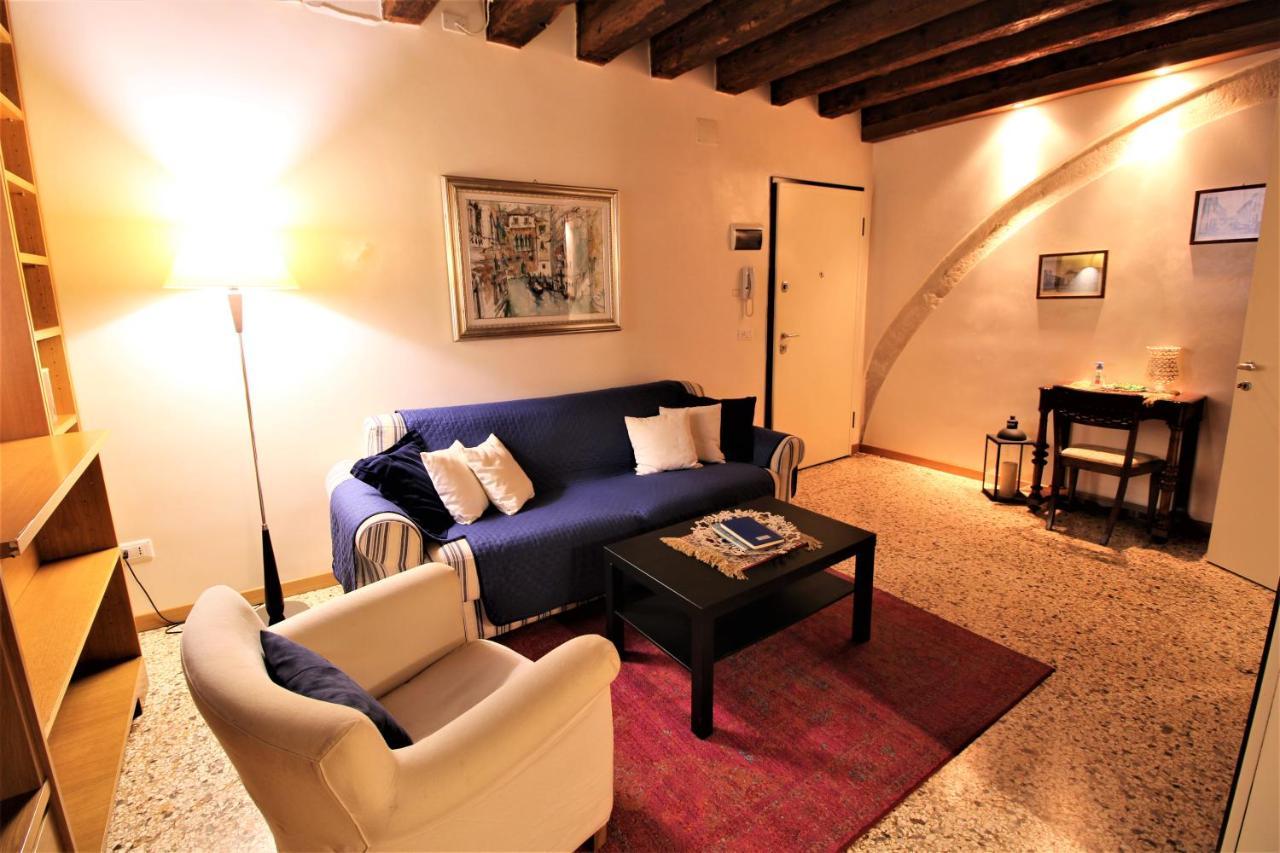 San Marco With Canal View Apartamento *
